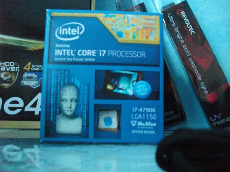 the box for a computer processor is sitting on a table