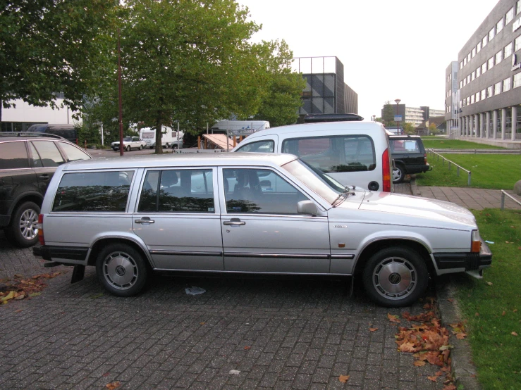 a picture of some vehicles parked in the street