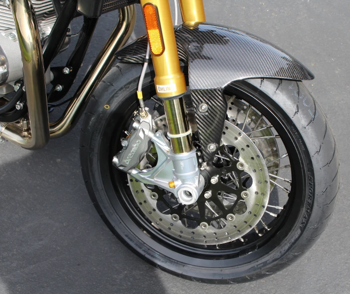 the motorcycle tire with the ke ring removed