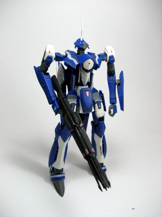 robot with two large arms and blue and white colors