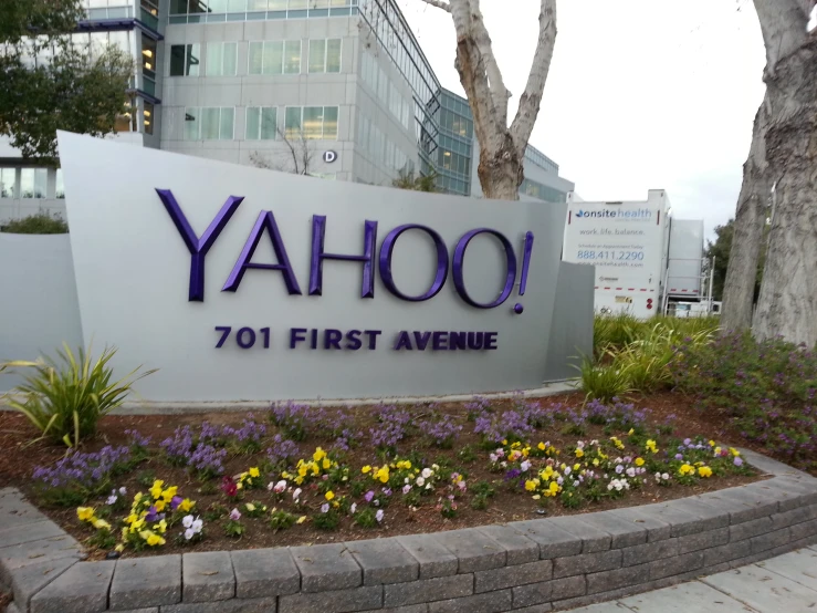 yahoo sign and landscaping in front of office building