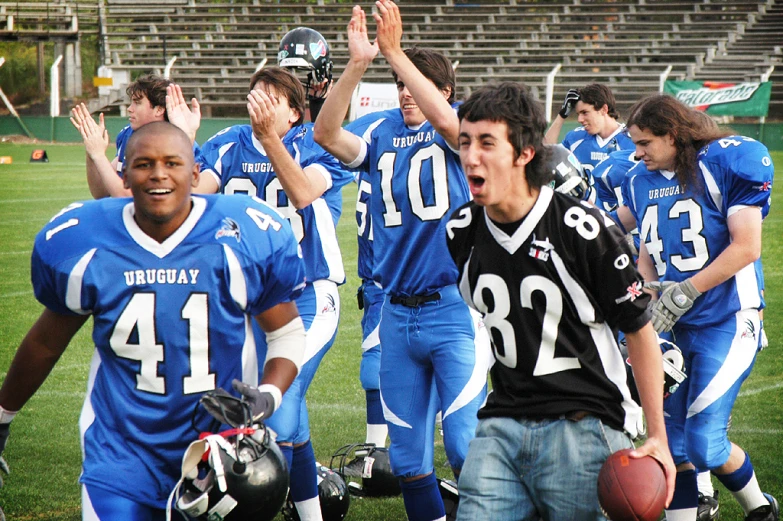 an image of some football players on the field