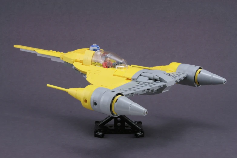 a toy airplane that is in lego form