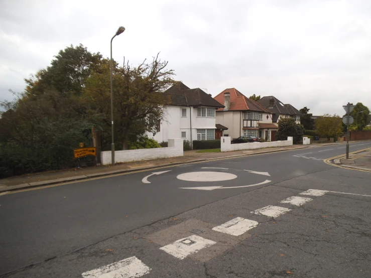 the white markings on this street mean to be painted