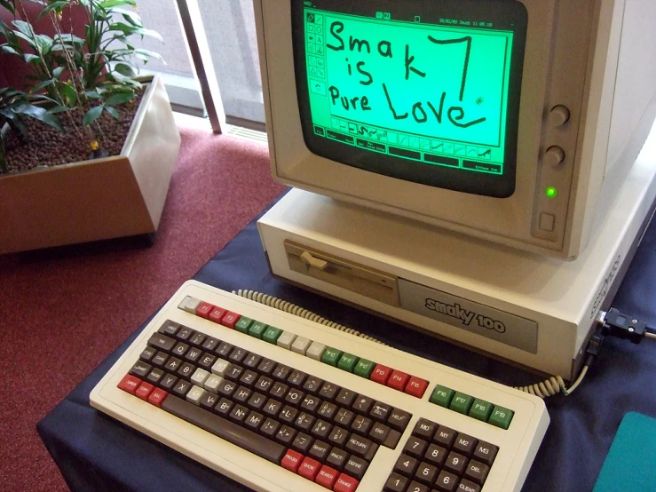 an old computer with a message on it