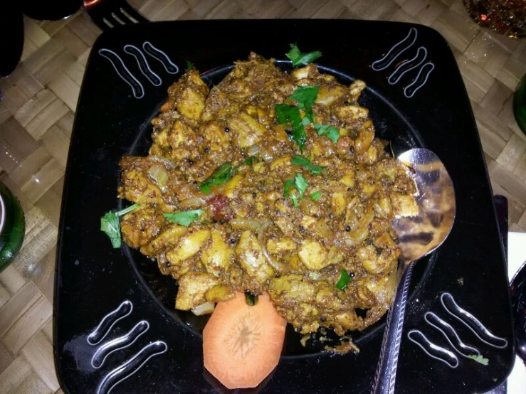 some very tasty looking food sitting in a bowl