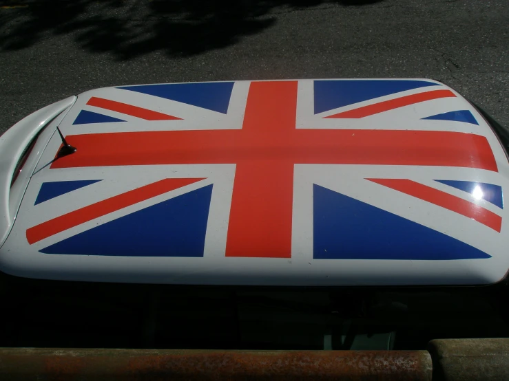a british flag cover is in this car seat