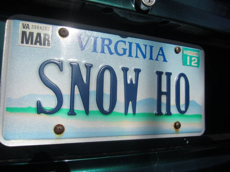 an image of the front of a plate that says snowho