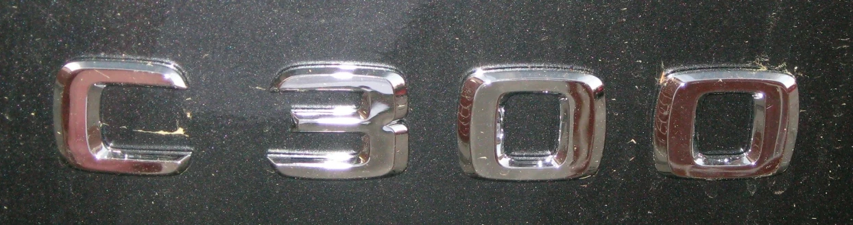 the word go displayed on top of a metal object