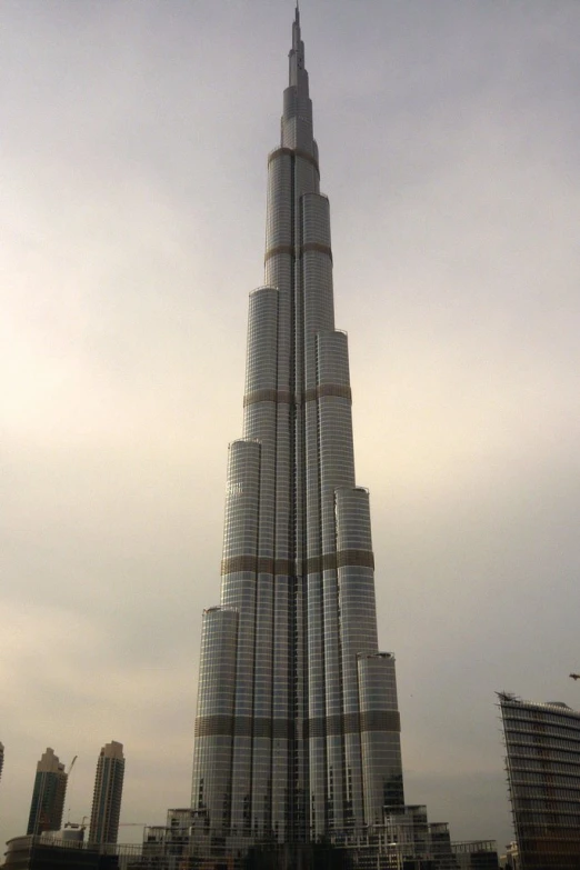 the burjdah on top of the skyscr is high