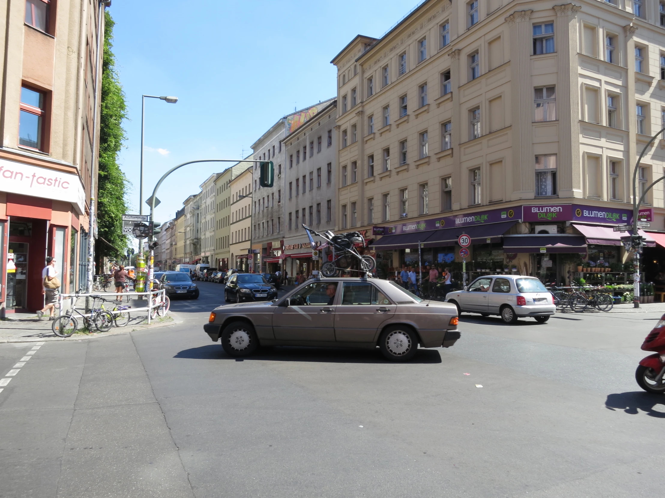 an automobile stopped at a traffic light