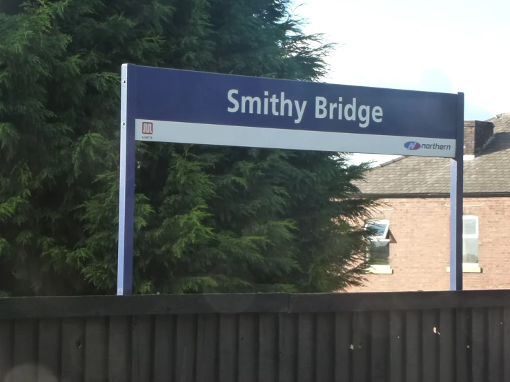 a large sign that reads smothy bridge