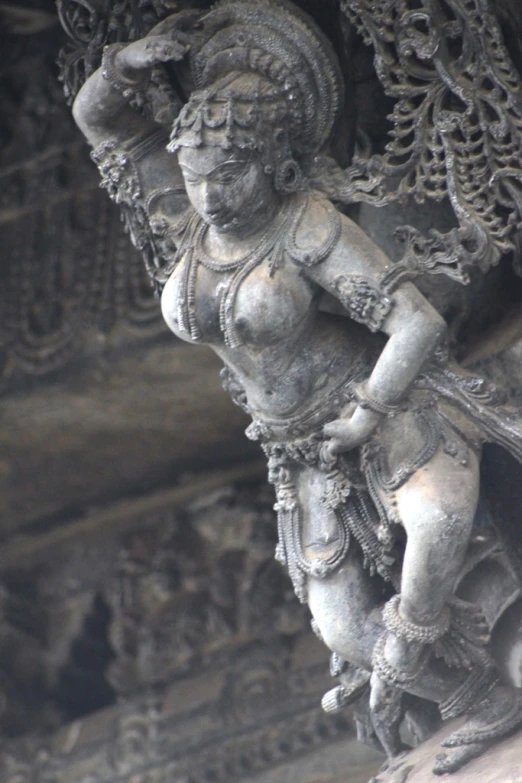 a close - up view of the head of a statue