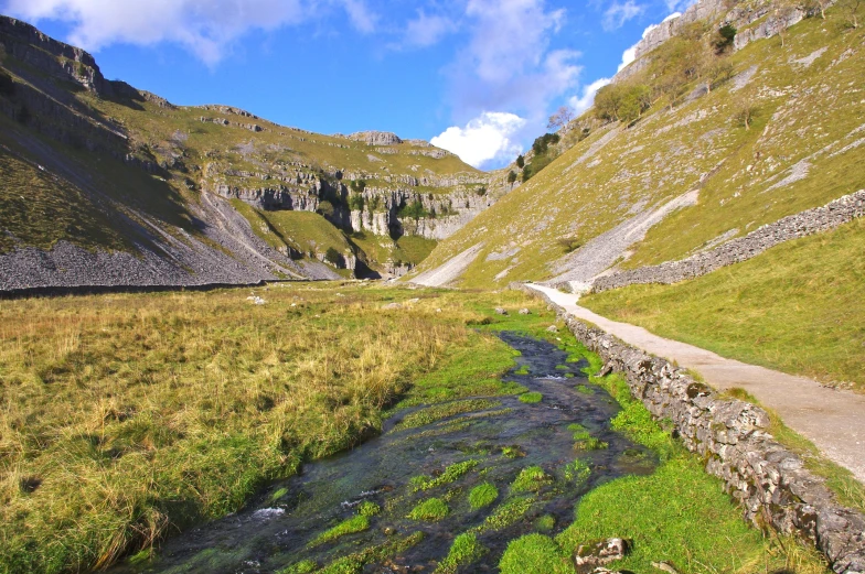 an image of a beautiful scene in the mountains