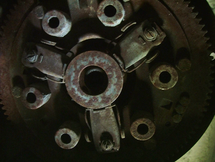 the gear wheel inside of an older machine