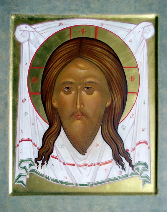 a picture of jesus in an iconostae