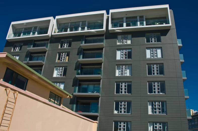 some buildings that have balconies in them