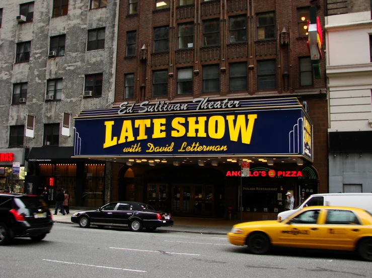 the late show is on display at the theatre