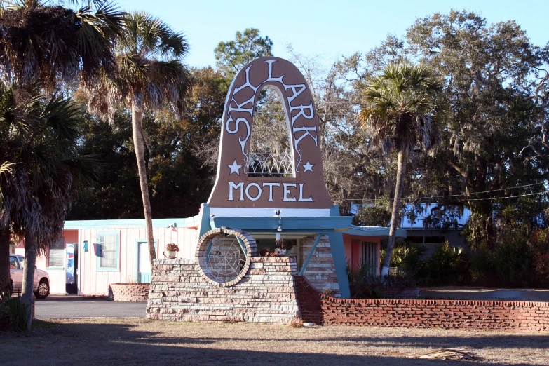 a el with its clock in front of it