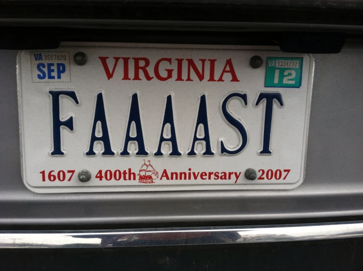 a license plate of the president of america