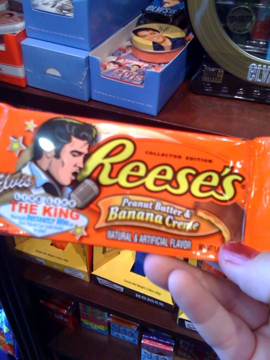 an orange reese's snack bar sitting in the store