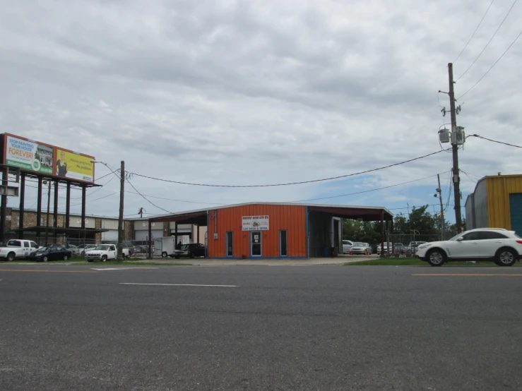 a few small business buildings sitting across the street from each other