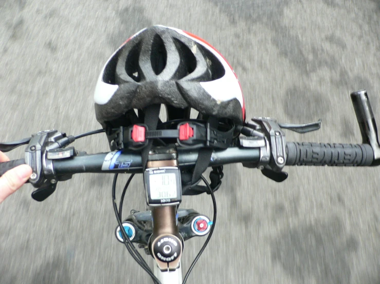 closeup on the handlebars and the head light