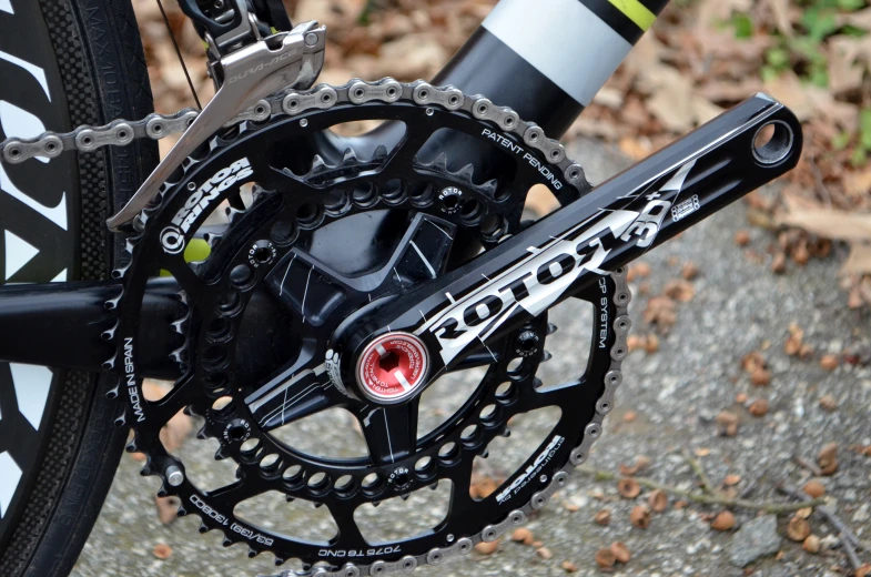 a close - up of the bottom gear on a mountain bike