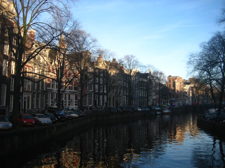 the canals and houses are close to the water