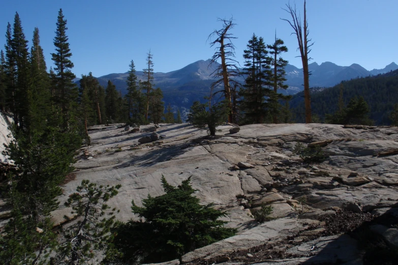 the view of some very pretty rocky mountains