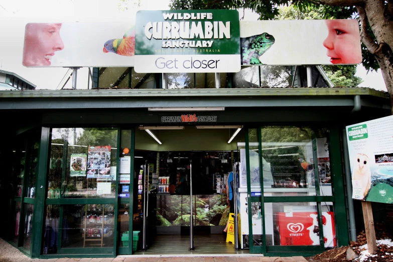 the entrance to the restaurant which is closed for business