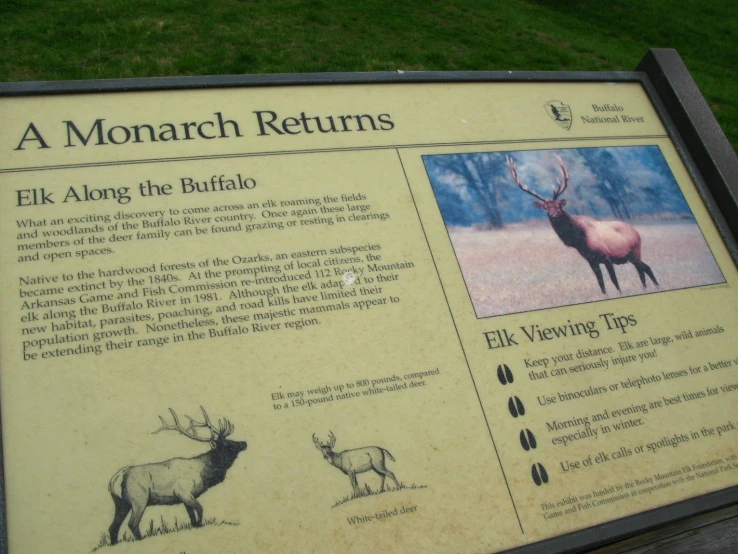 the sign shows the various deer and their features