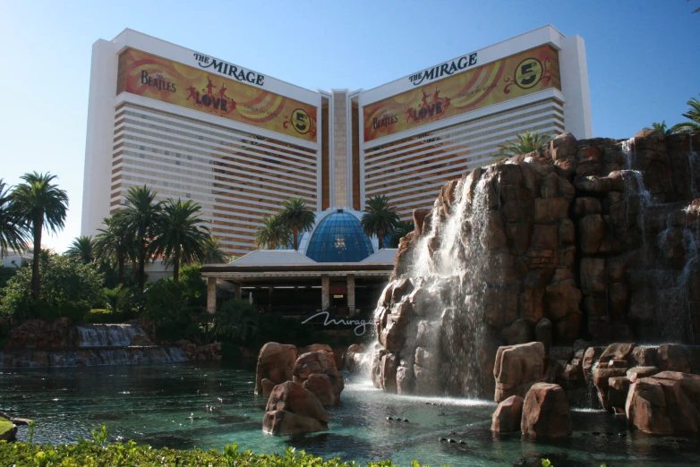 the mirage el and casino in las vegas is the most famous building