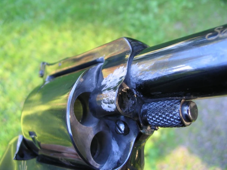 the top end of a bicycle showing the handle bar