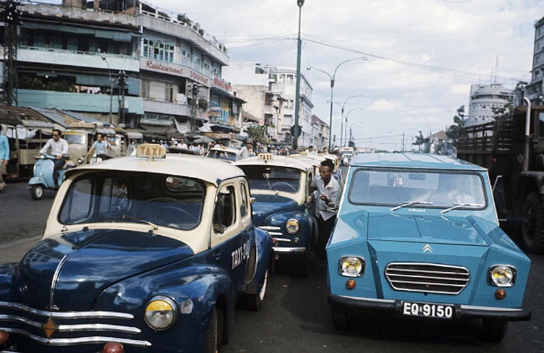 a group of cars in the street