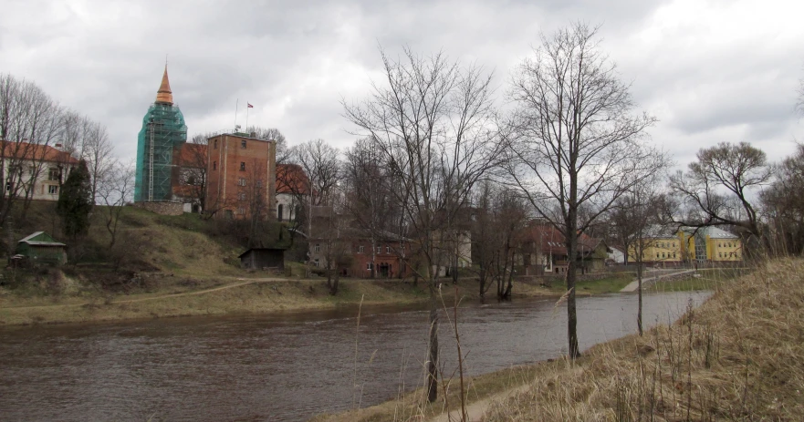 the street is running down to the river