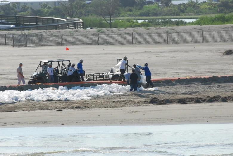 some people are getting their cars up and in the water