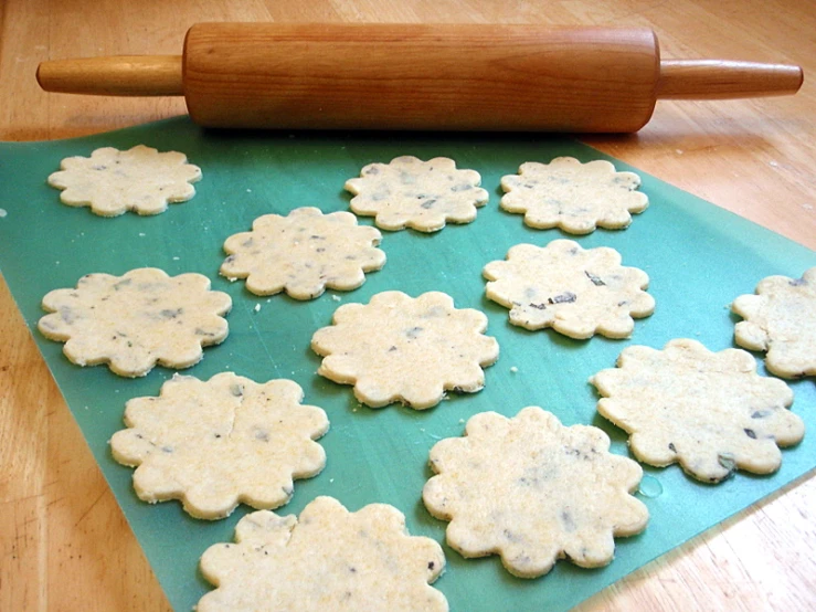 a cookie sheet with cookie chips on top, ready to be cut