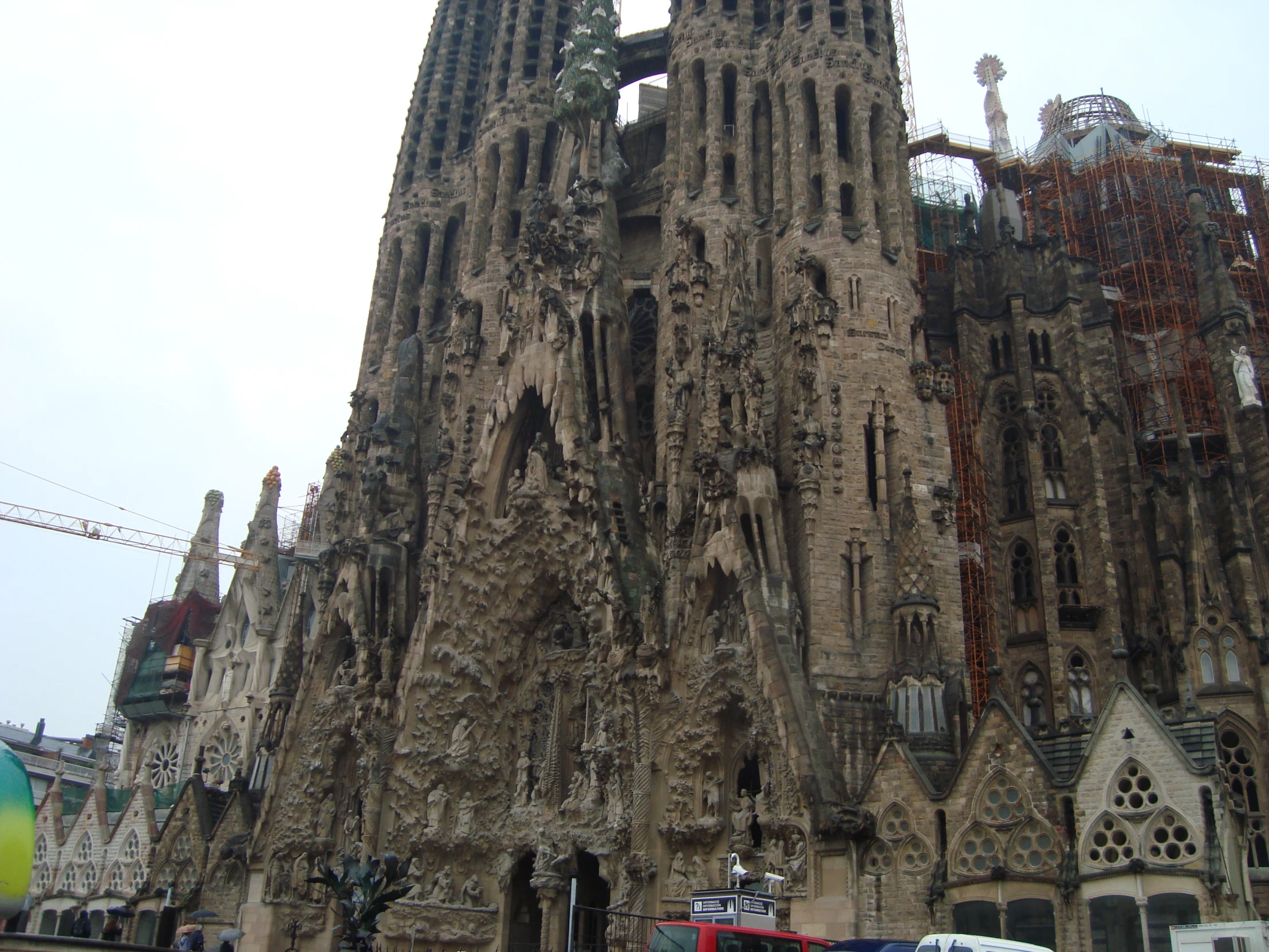 a huge cathedral in a city during the day