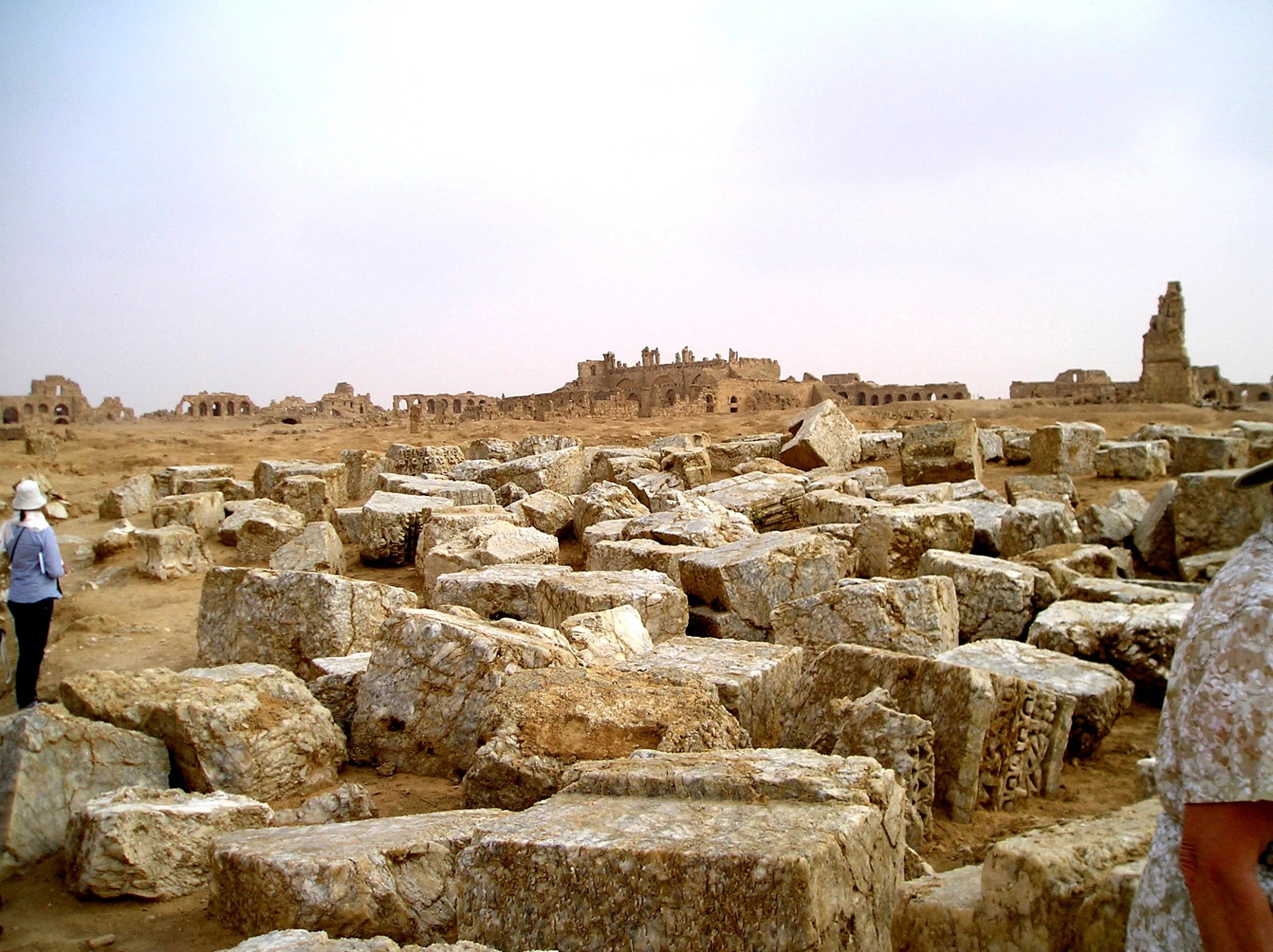 the large rocks are stacked together in a formation