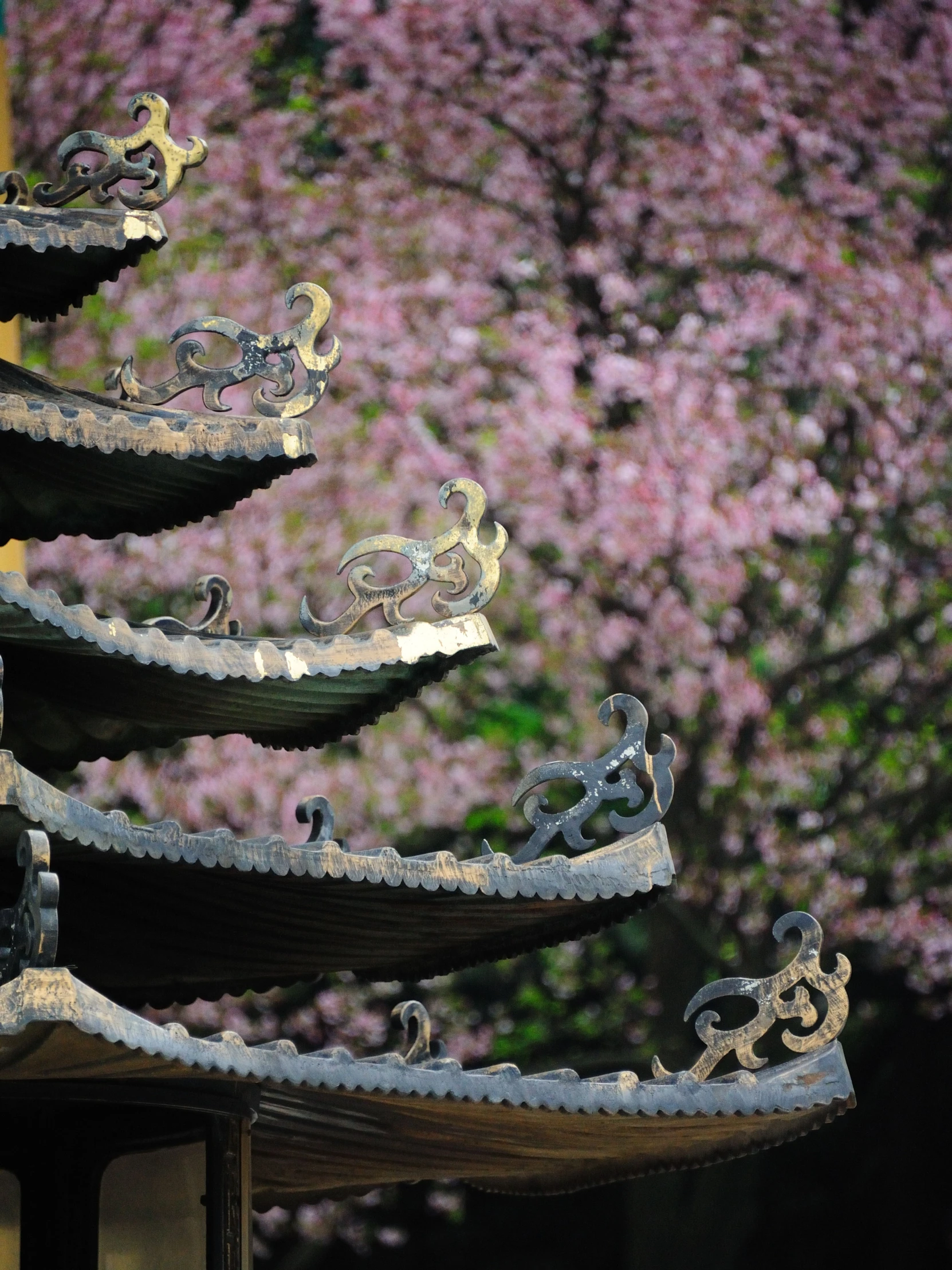 oriental roofing with an ornamental japanese motif