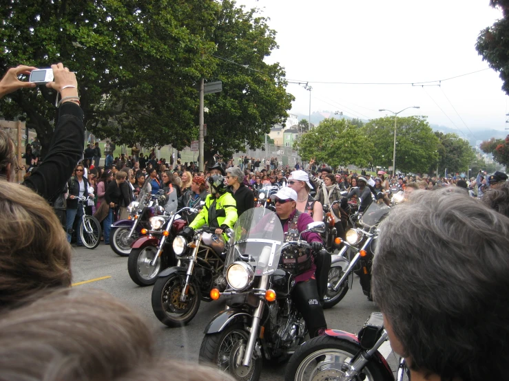 a group of motorcycles are lined up and ready to be transported