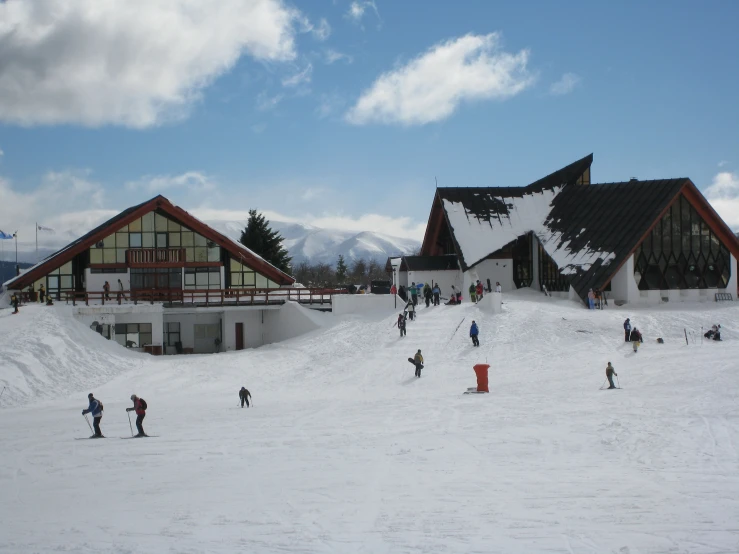 many people are skiing at this resort during the winter