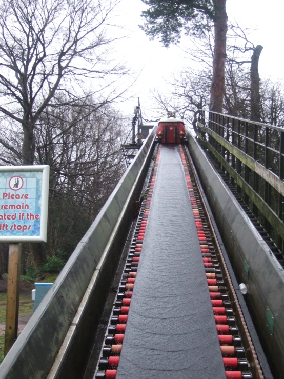 this is a roller coaster going down the mountain side