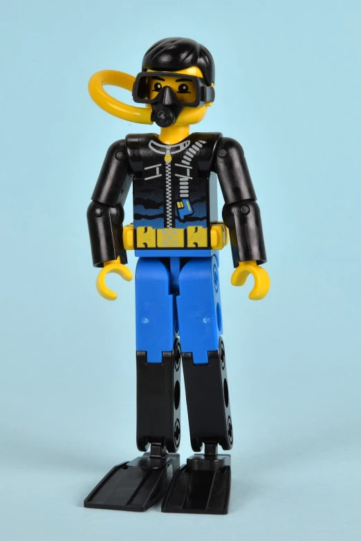 a lego figure that looks like a minifigure