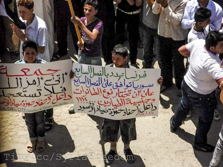 protestors protesting in different language during a demonstration