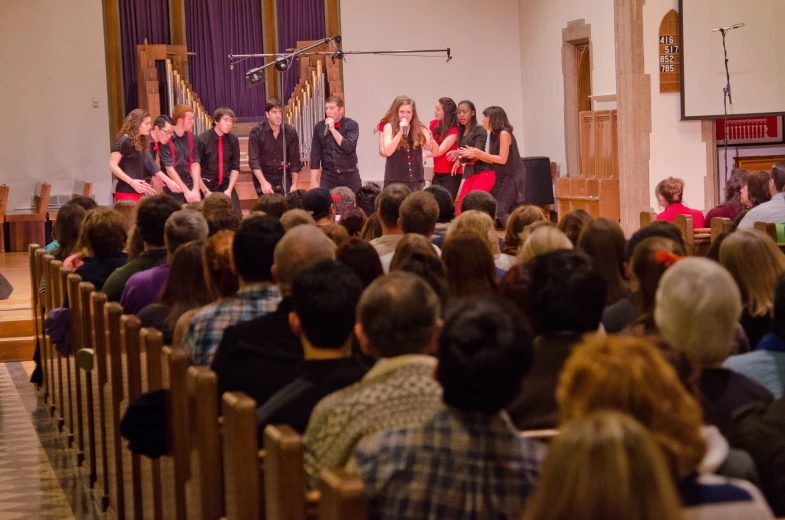 an audience with many people at a worship service