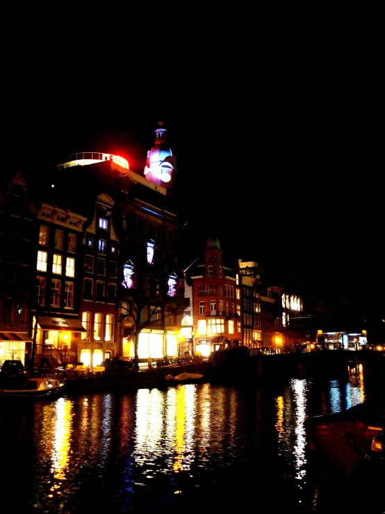 night time scene of a river that is very dark