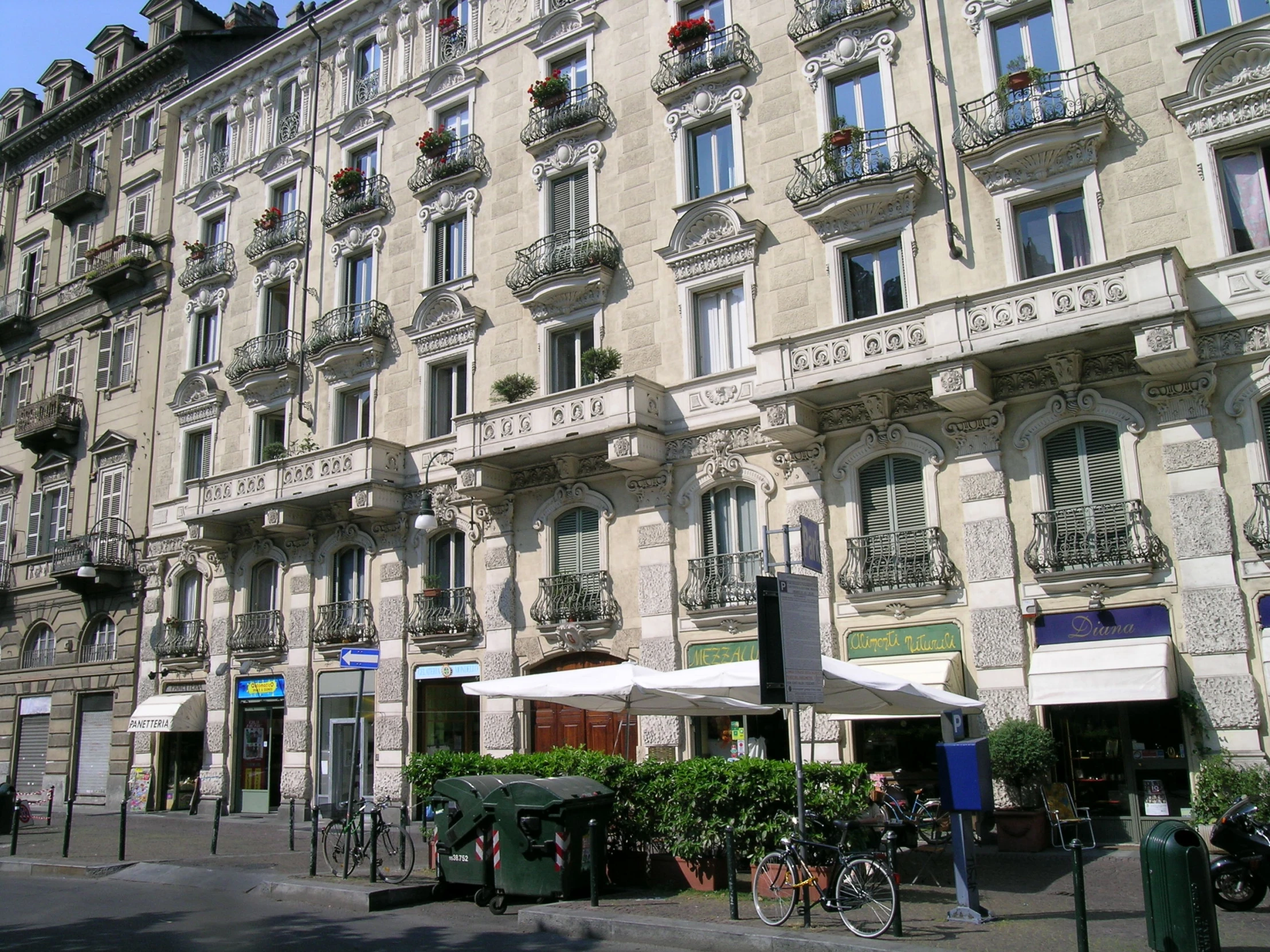 the exterior of this building is old and empty