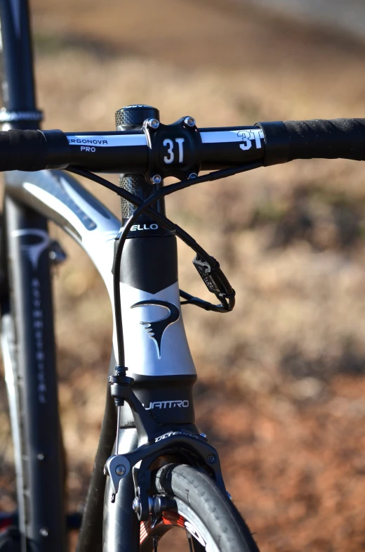 a closeup of a mountain bike with the handle bar removed